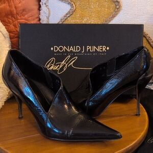 Donald J. Pliner Black Pointed Toe Heels